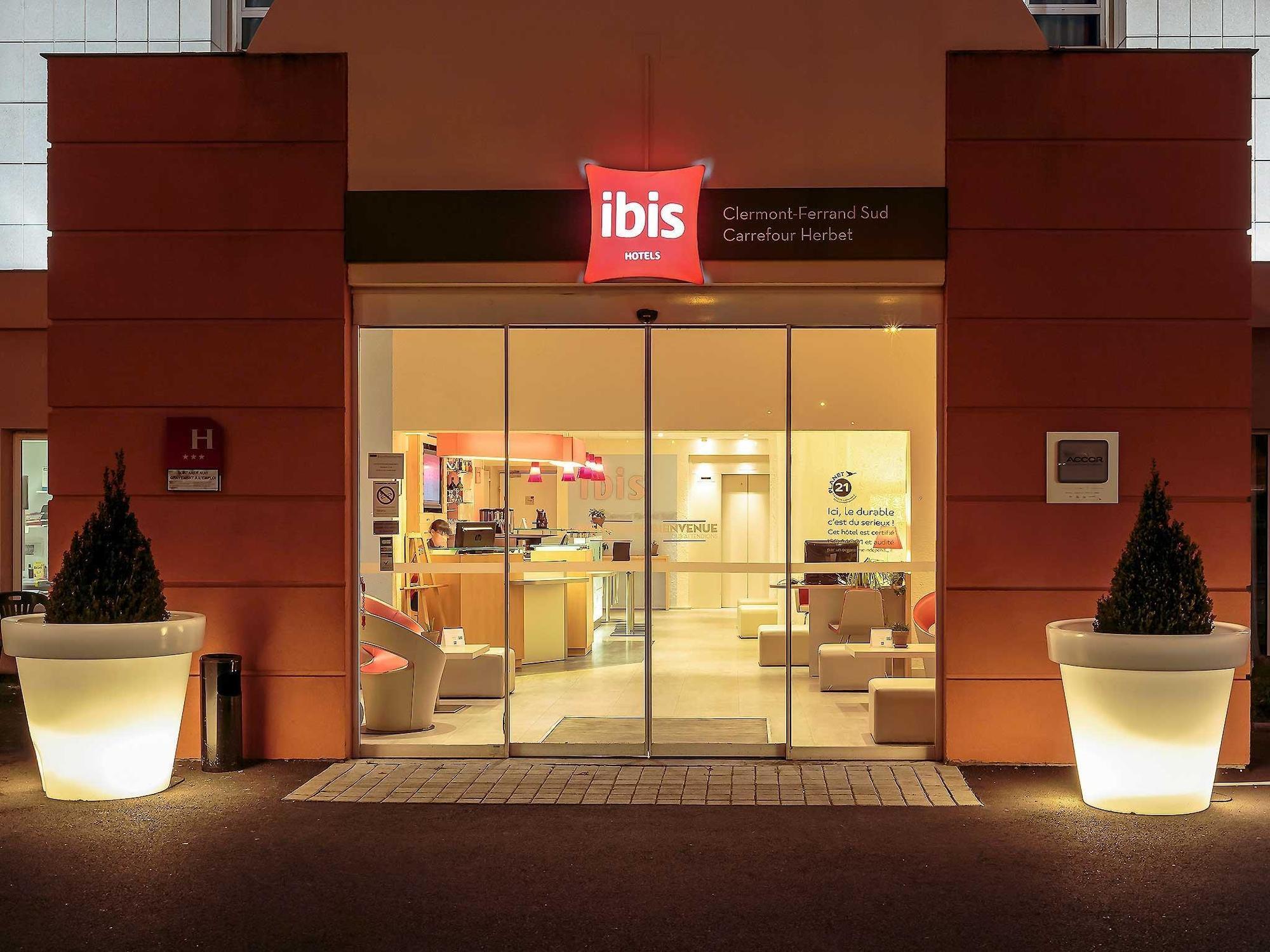 Ibis Clermont Ferrand Sud Herbet Exterior photo