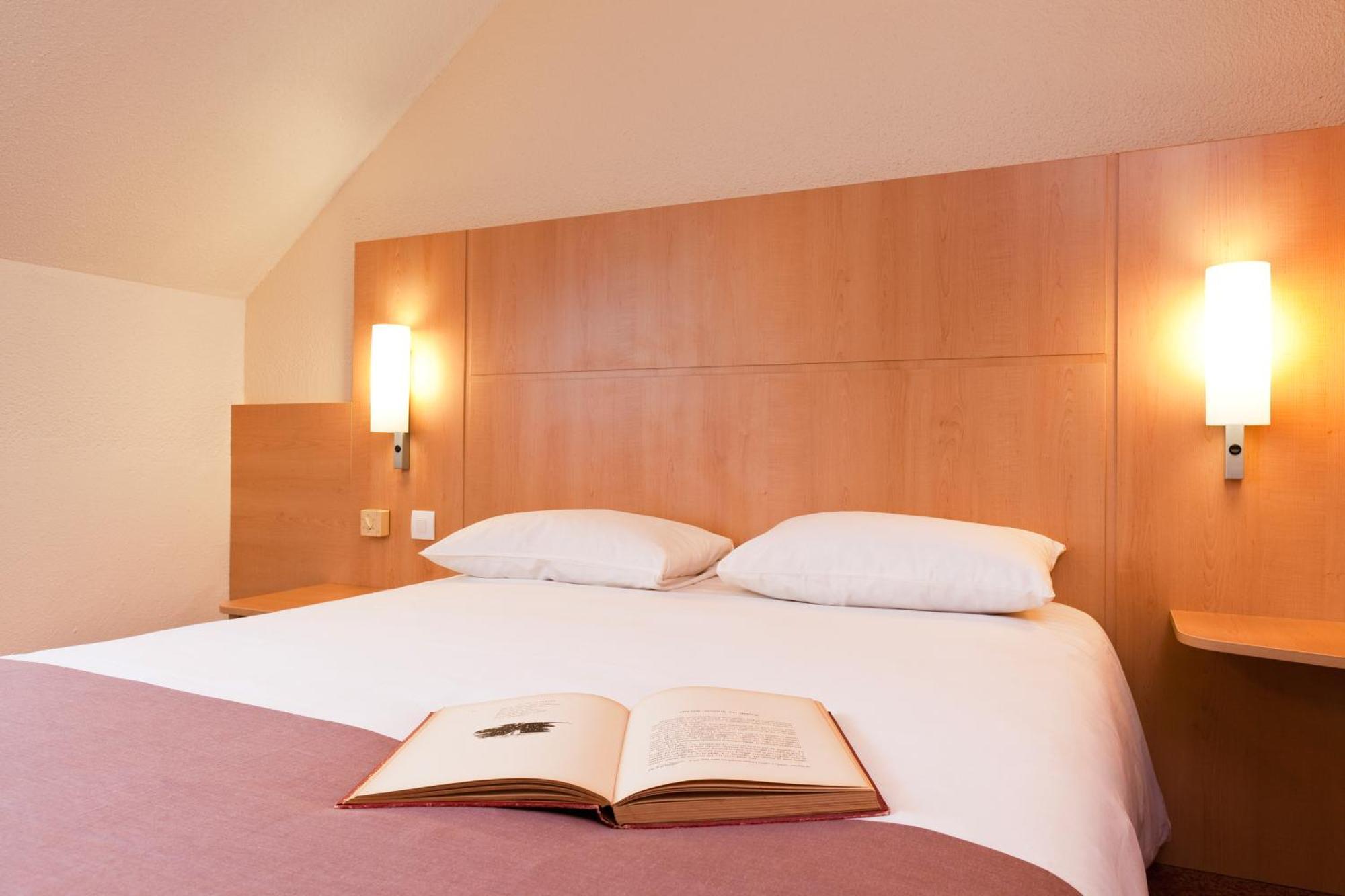 Ibis Clermont Ferrand Sud Herbet Exterior photo